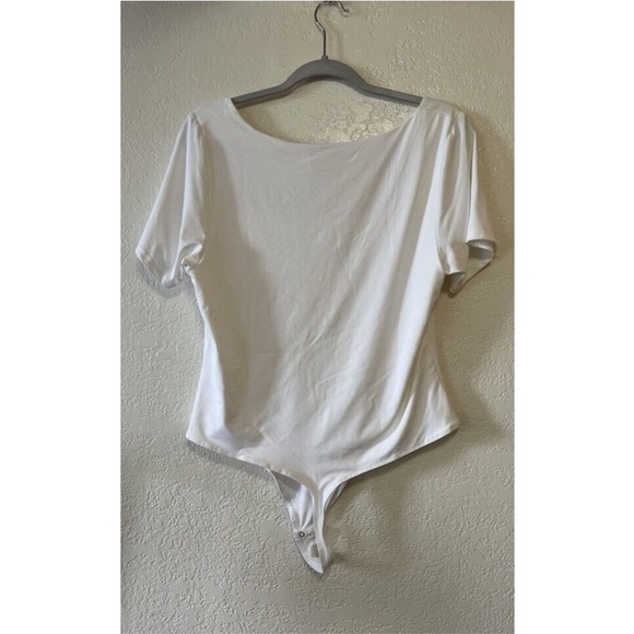 House of Harlow 1960 NWT Whit bodysuit with square neck XL - Picture 4 of 4